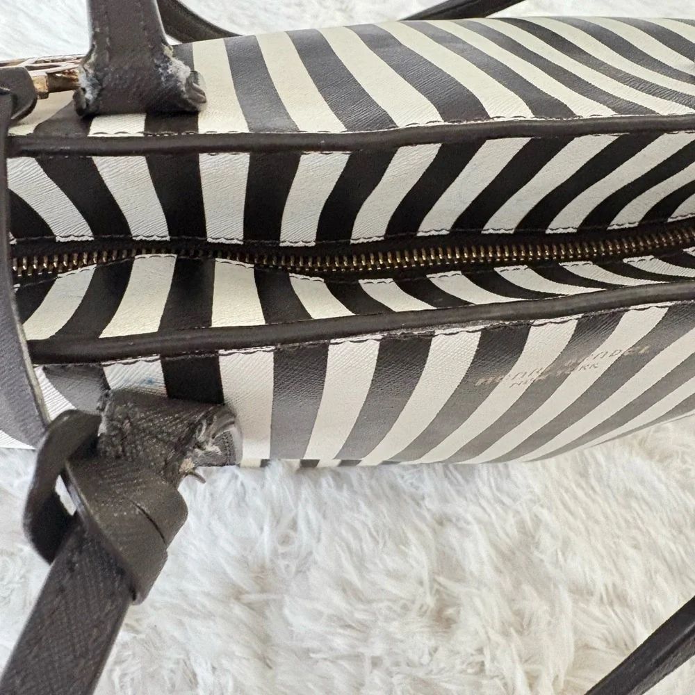 Henri Bendel Black and White Striped Tote - Picture 8 of 8